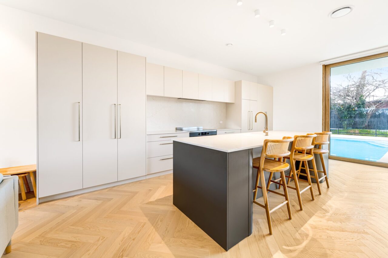 Blaxland kitchen and laundry renovation by Magnolia Kitchens