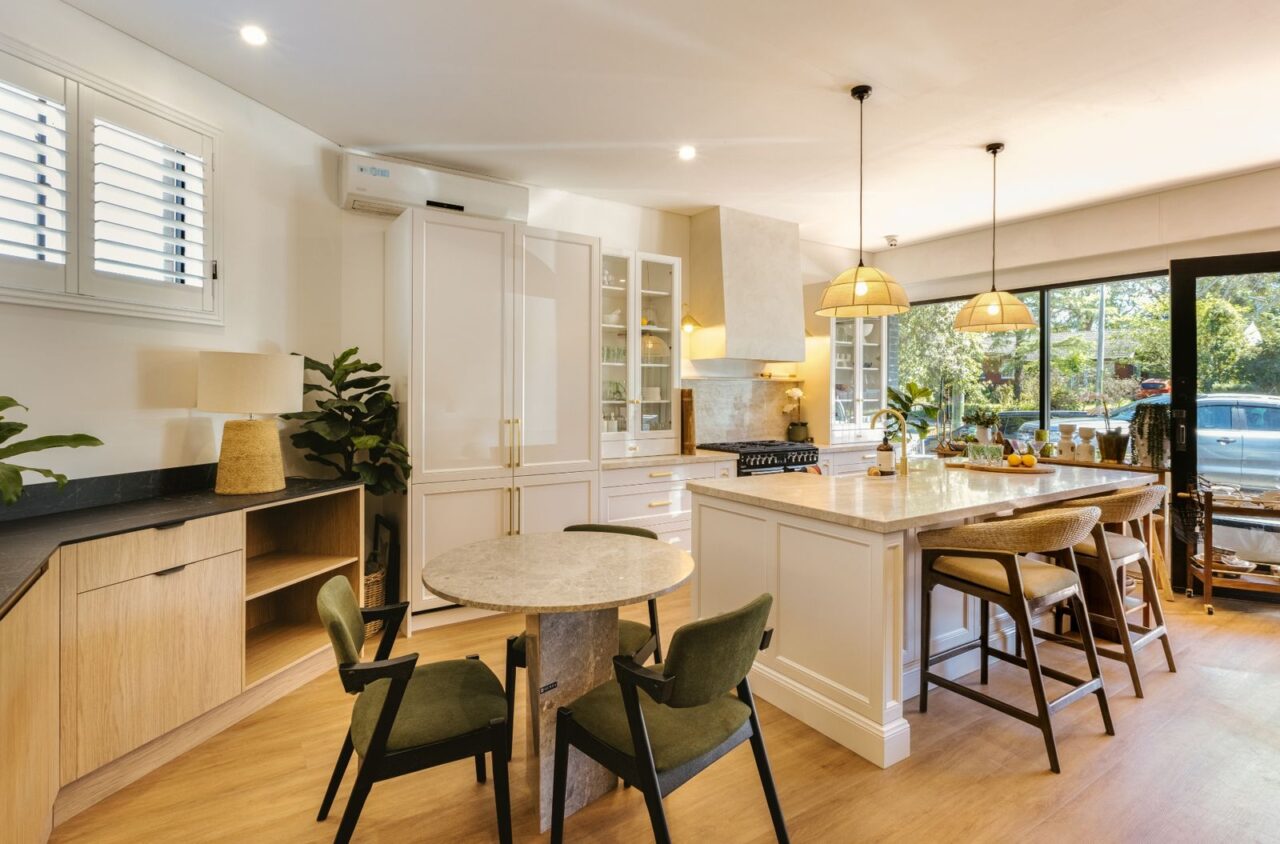 Magnolia Hamptons display kitchen